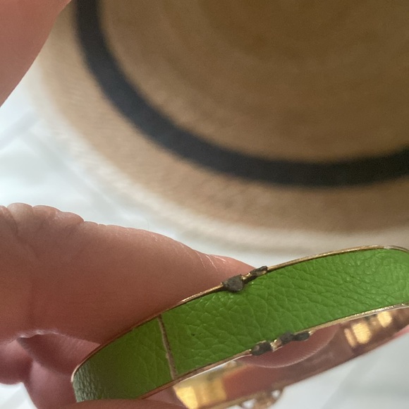 Tory Burch bangle bracelet - Picture 5 of 12